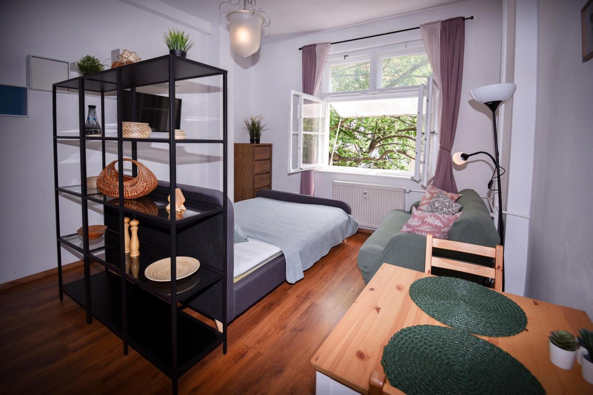 Central Urban Studio - Style Meets Comfort Bratislava Esterno foto