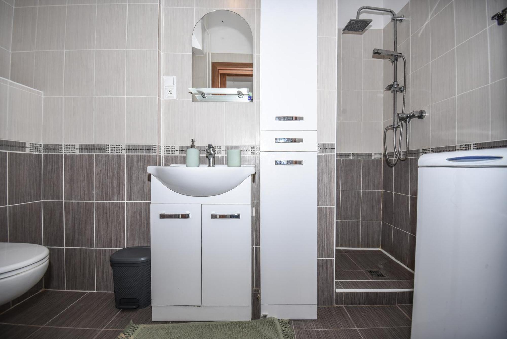 Central Urban Studio - Style Meets Comfort Bratislava Esterno foto